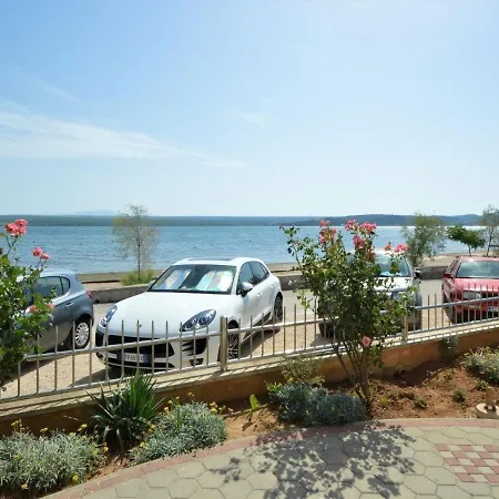 Ivana-5 By Interhome