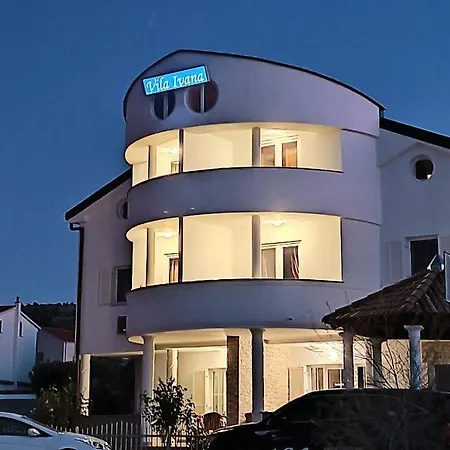 Apartmán Ivana-5 By Interhome *