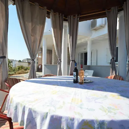 Ivana-5 By Interhome