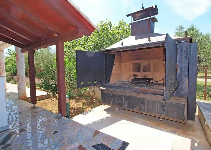 Ivana-5 By Interhome *